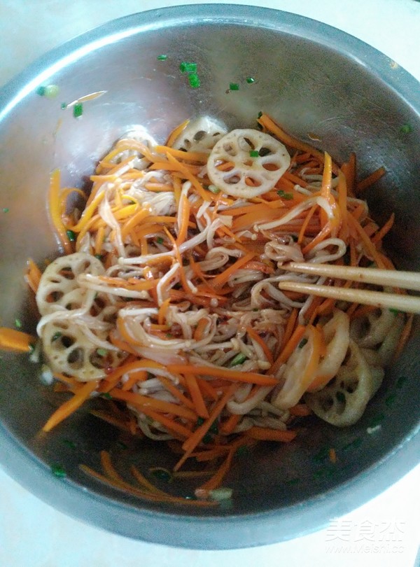Carrots and Golden Needles Mixed with Lotus Root recipe