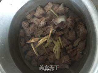 Curry Beef Vermicelli Soup recipe