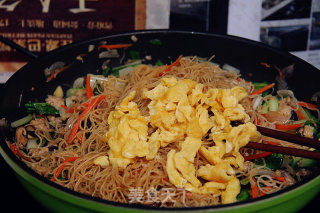 Vegetarian Fried Rice Noodles recipe