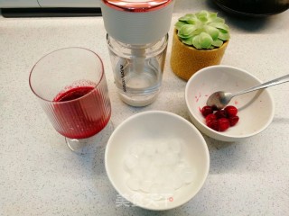 Beauty and Beauty, Sweet and Sour ~ Cranberry Juice Sparkling Water recipe