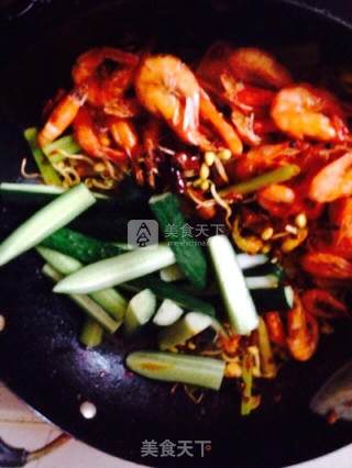 Spicy Hot Pot of Prawns recipe