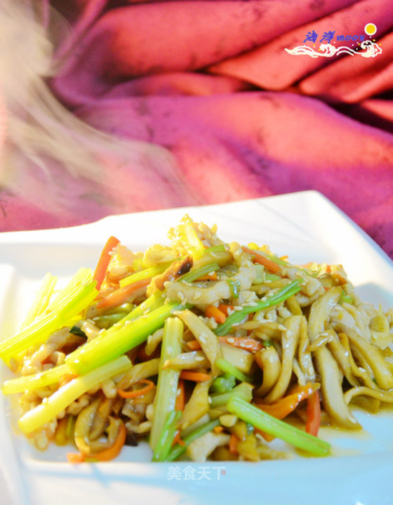 Stir-fried Shredded Pork with Pleurotus Eryngii recipe