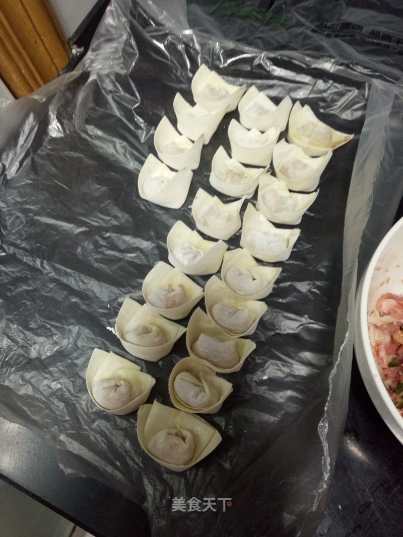 Fresh Meat Wonton recipe