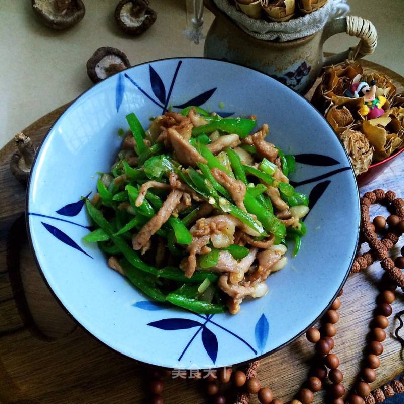 Stir-fried Shredded Pork with Green Pepper recipe