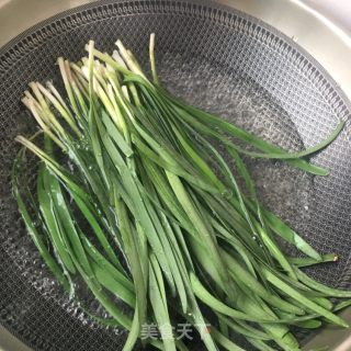 Leek Mixed with Oysters recipe