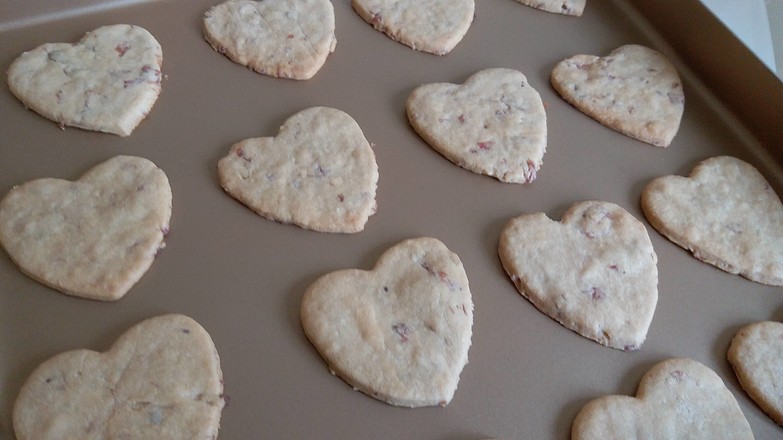Heart Shaped Cookies with Rose Sauce recipe