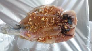 Roasted Yellow Croaker with Garlic recipe