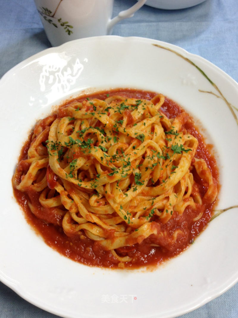 Golden Noodles with Tomato Sauce (golden Noodles, One of The Tomato Sauce Series) [traditional Pasta] Freshly Tasted