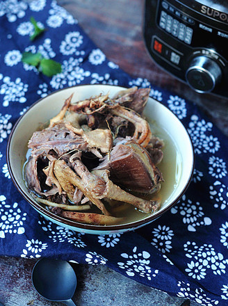 Stewed Quail with Ginseng recipe