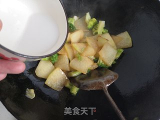 Winter Squash and Broccoli in Oyster Sauce recipe
