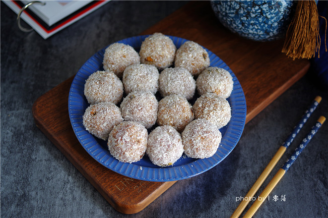 Coconut Rice Balls recipe