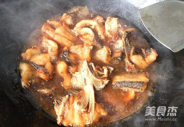 Shanghai Spiced Smoked Fish recipe