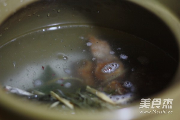 Dried Vegetables and Salted Pork Bone Congee recipe