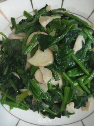 Stir-fried Spinach with Pleurotus Eryngii recipe