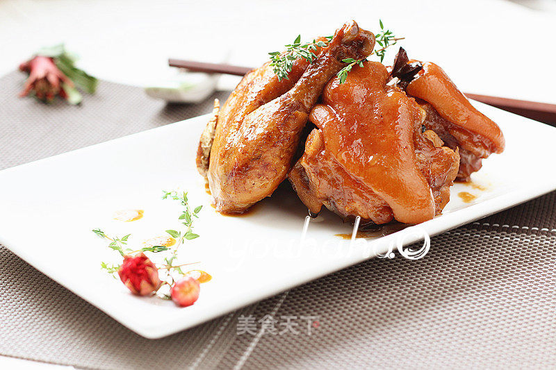 Ruyi Hoof Stewed Chicken recipe