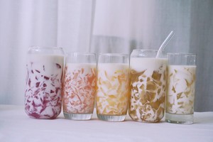 Summer Special Drink—n Kinds of Possibilities for Various Fruits to Hit Milk, White Jelly recipe