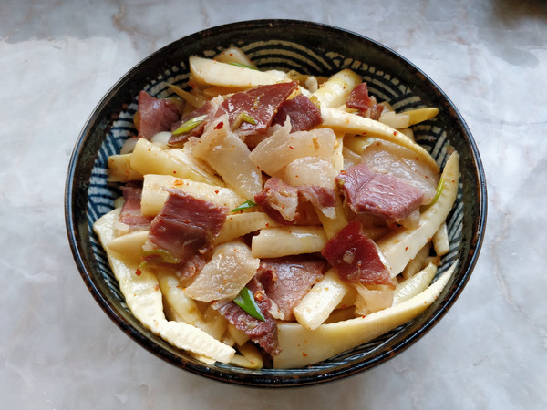 Braised Bamboo Shoots with Ham recipe