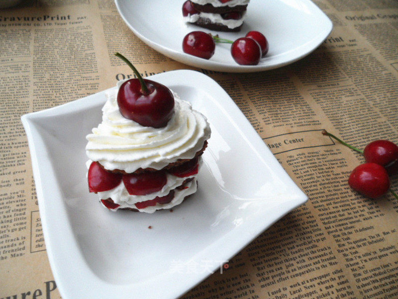 Cherry Cocoa Butter Cake recipe