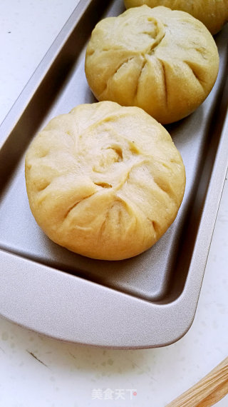 Variety of Pasta Buns that Will Change Color (one Serving) recipe