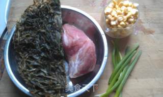 Seaweed Pork Soup recipe