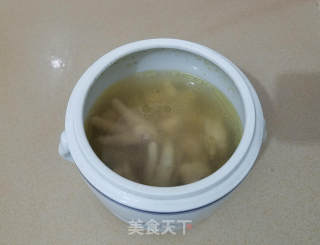 Lotus Seed Stewed Chicken Soup recipe