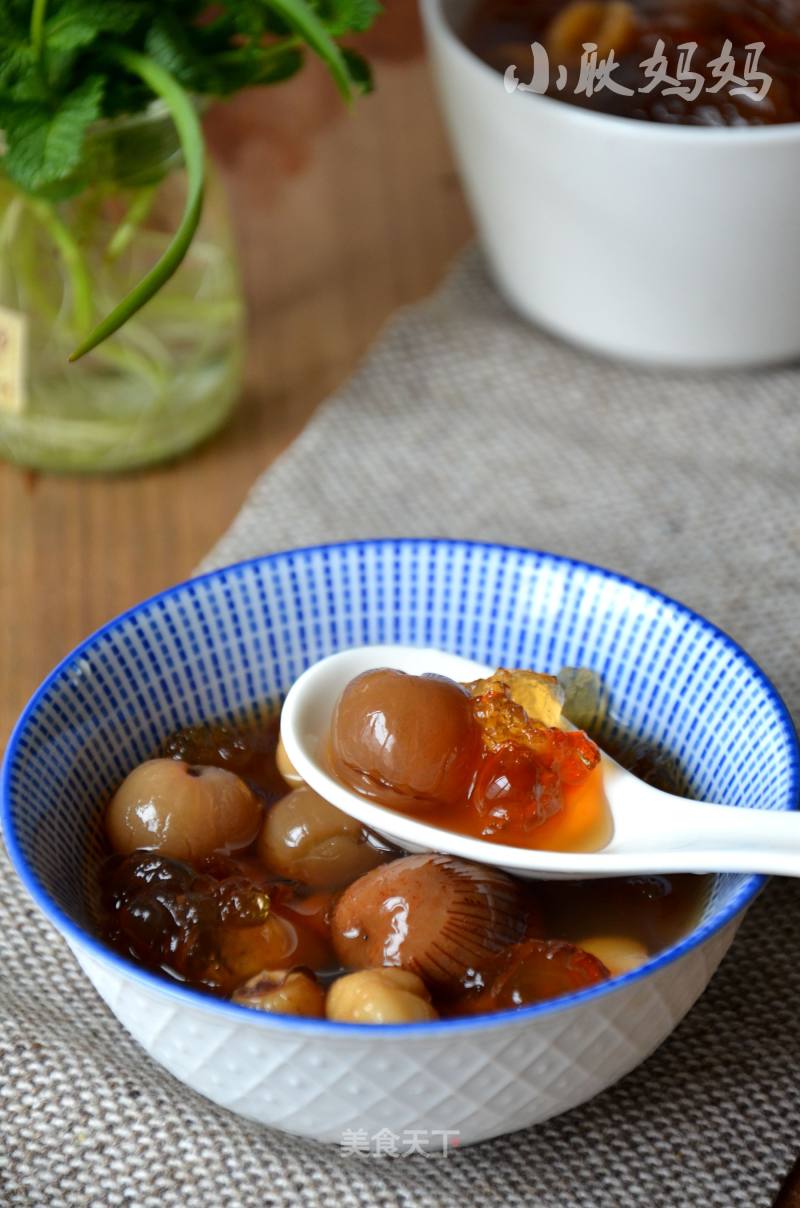 Longan Peach Gum Candied Date Soup