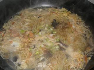 Shredded Chicken Noodles with Shrimp recipe