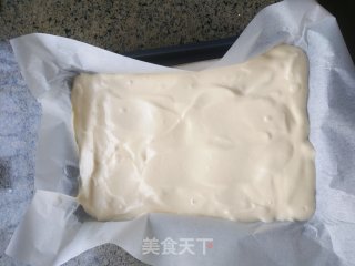 Blueberry Sauce Cake Roll recipe