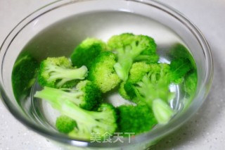 Broccoli Love Rice Ball recipe