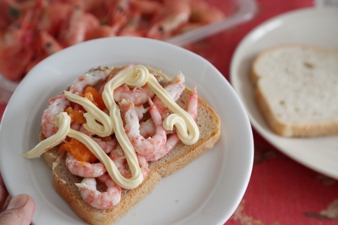 Arctic Shrimp Sandwich recipe