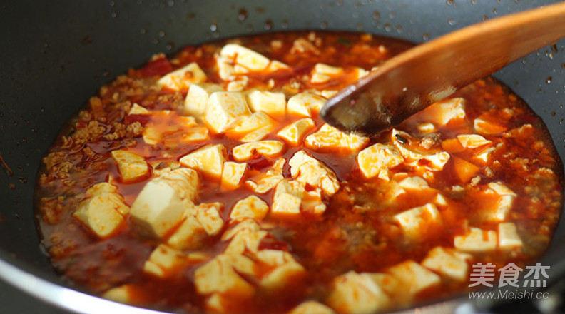 The Tip of The Tongue is Jumping and The Taste Buds are Full of Fun to Eat Mapo Tofu recipe