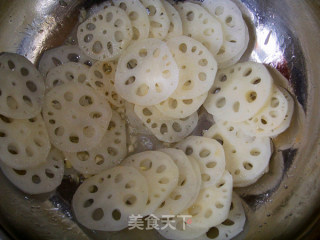 Xinlan Hand-made Private Kitchen [red Oil Vinegar Fragrant Lotus Root]-qiqiao Linglongxin recipe