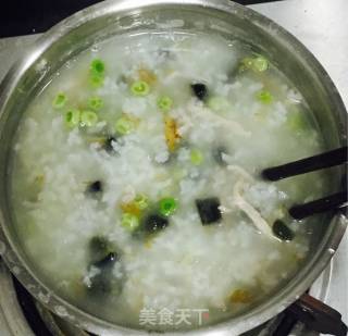 Wooden Fish Preserved Egg and Lean Meat Porridge recipe