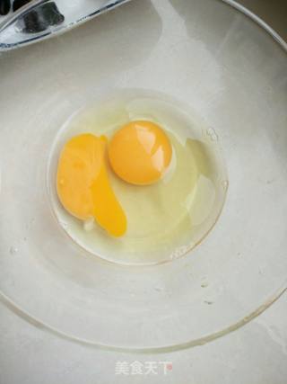 Fried Eggs and Fungus with Garlic recipe