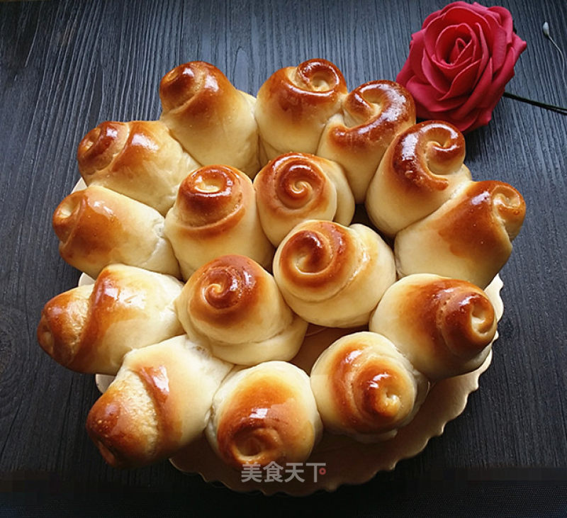 #aca烤明星大赛#flower Pie Pan Bread recipe