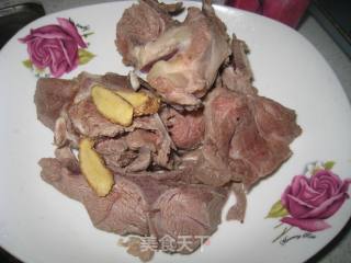 Walnut and Oyster Pork Bone Soup recipe