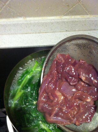 Spinach and Pork Liver Soup recipe