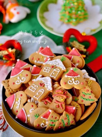 Christmas Frosting Cookies Start A Happy Christmas Journey!