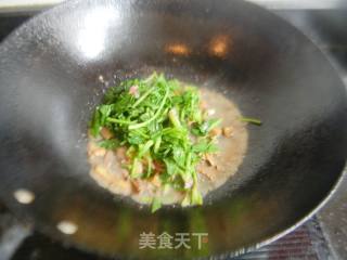 Stir-fried Chicken Liver with Spinach recipe