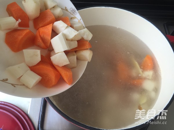 Pork Ribs and Yam Soup recipe