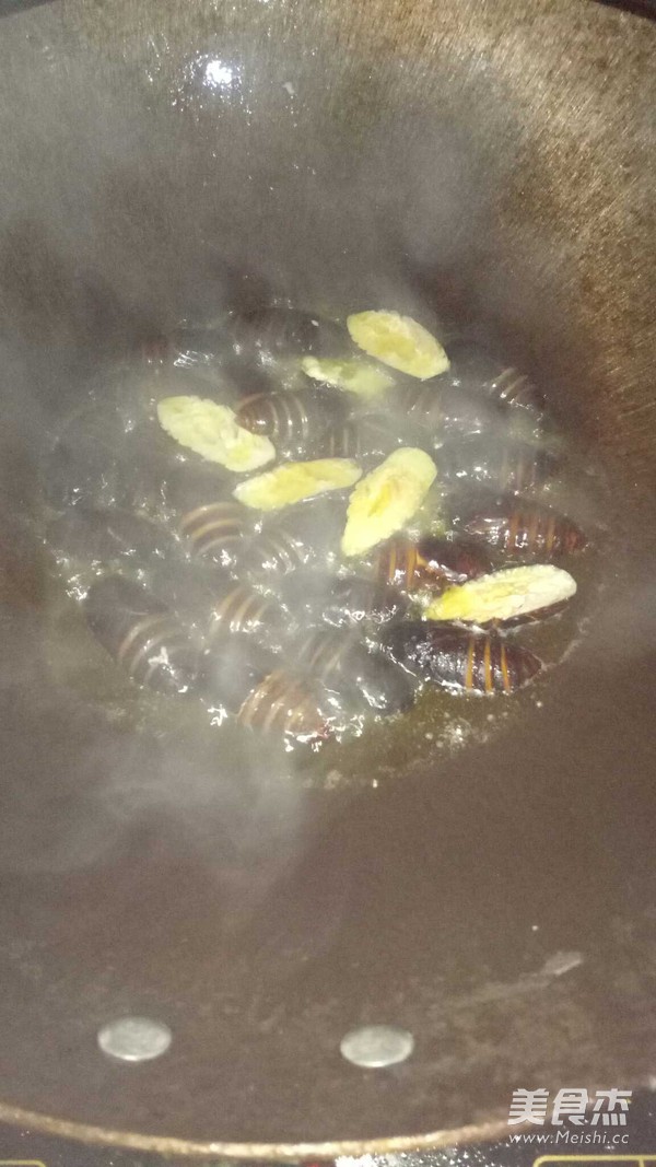 Fried Silkworm Pupa recipe