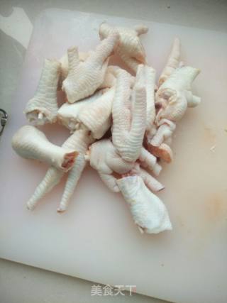 Spicy Moss Chicken Feet recipe