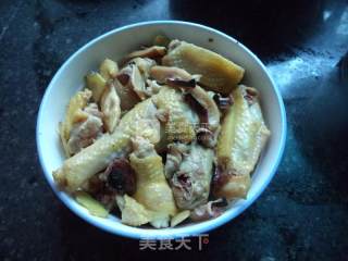 Cuttlefish and Local Chicken --- New Year Banquet Dishes recipe