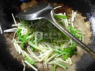 Stir-fried Goose Intestines with Chives and Chives recipe