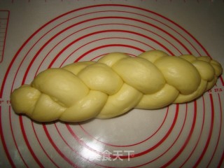 Egg Milk Braided Bread recipe