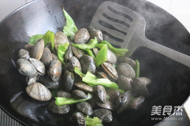 Spicy Fried Clams recipe