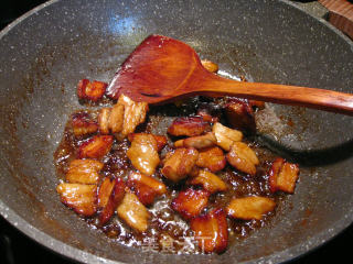 Stir-fried Pork with Garlic recipe