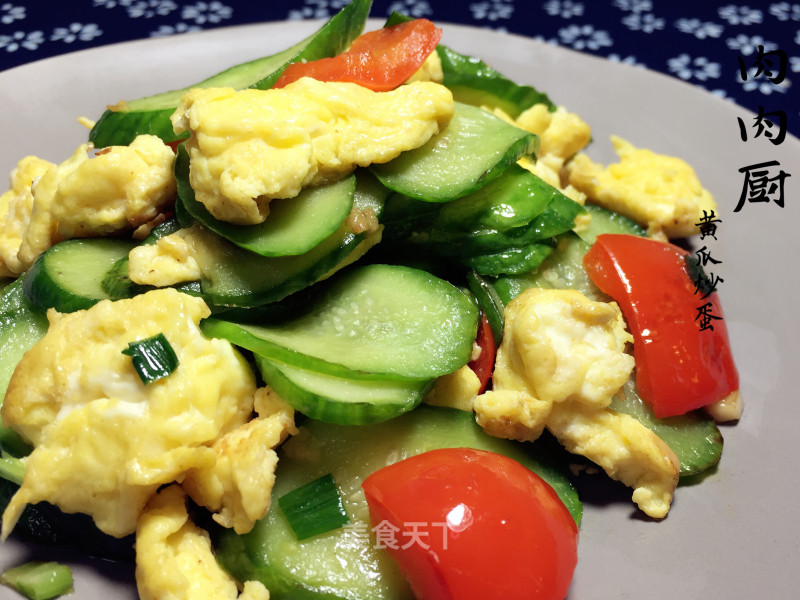 #trust之美#cucumber Red Pepper Scrambled Eggs#肉肉厨 recipe