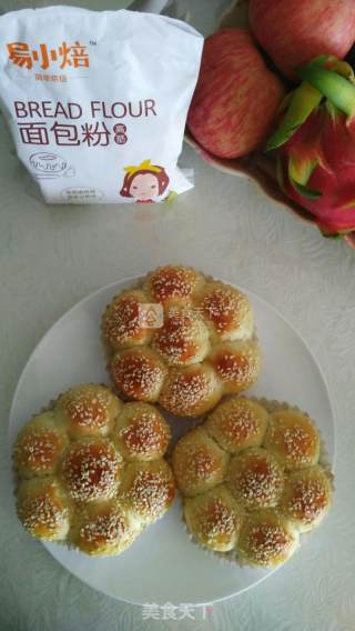 #新良首第节烤大赛# Huahaoyueyuanzhi—flower Bread Hamburger recipe