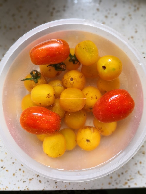 Cherry Tomatoes and Egg Soup recipe